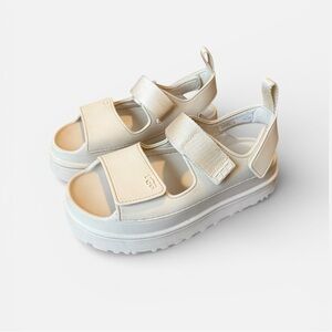 UGG Women’s Goldenglow sandals color sea salt- size 9